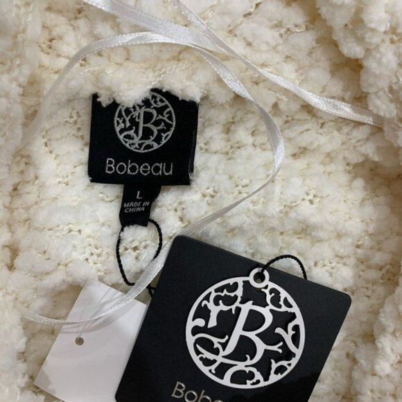 Bobeau Boucle Popcorn Draped Button Cardigan - Picture 9 of 9